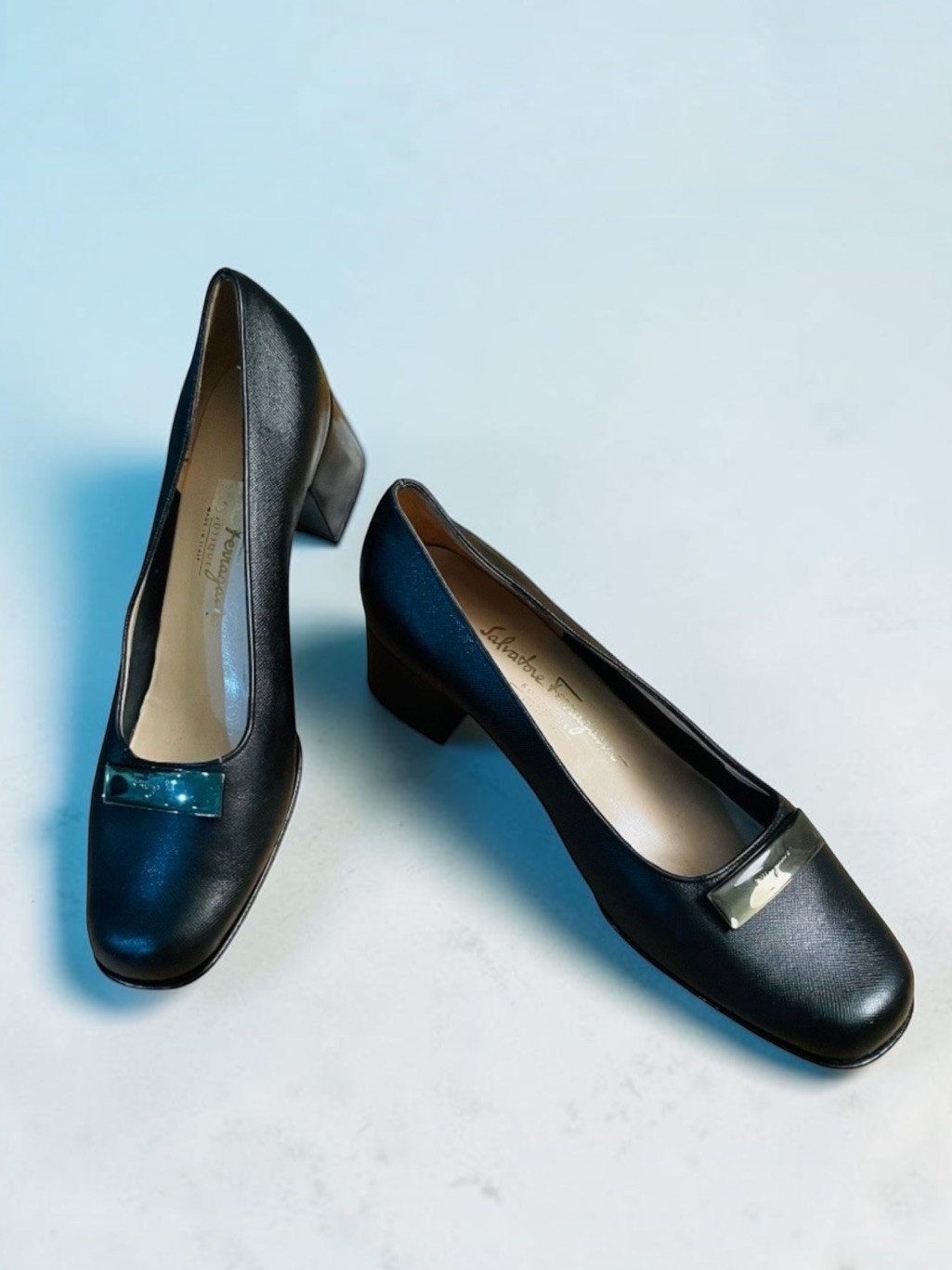 Salvatore Ferragamo Black Block Heel Shoes Size 9 2a